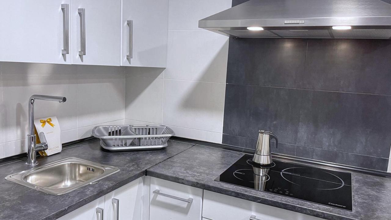 ビルバオVt Flat Reformado Con Escritorio De Trabajo Y Wifiアパートメント エクステリア 写真